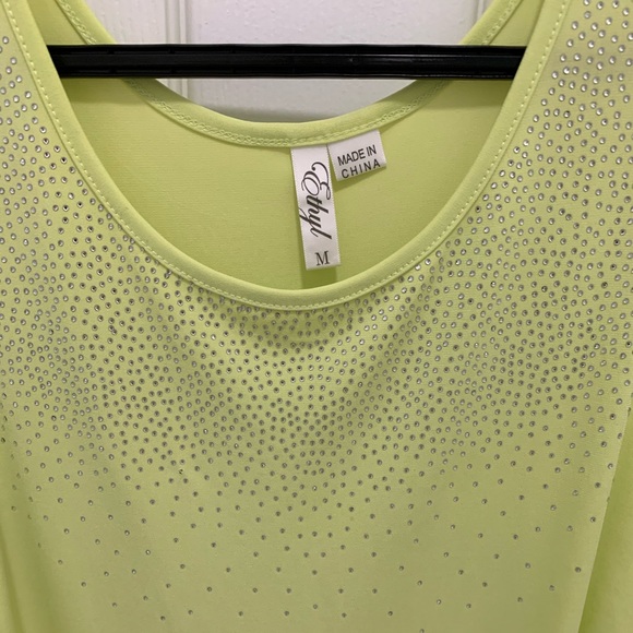 Silky Yellow Top - Picture 3 of 3